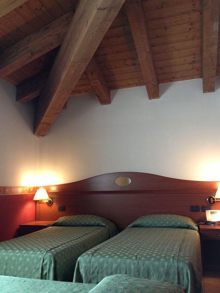 Hotel Conte Luna Bologna Exteriör bild