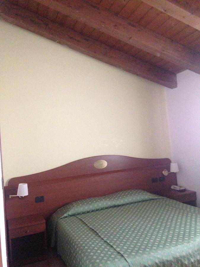Hotel Conte Luna Bologna Exteriör bild