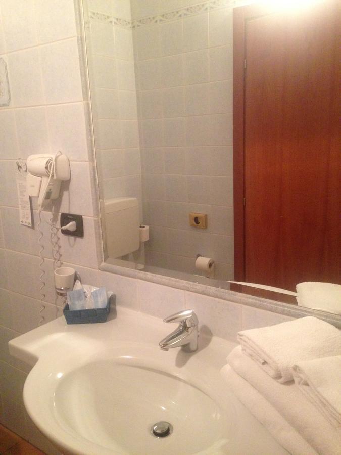 Hotel Conte Luna Bologna Exteriör bild