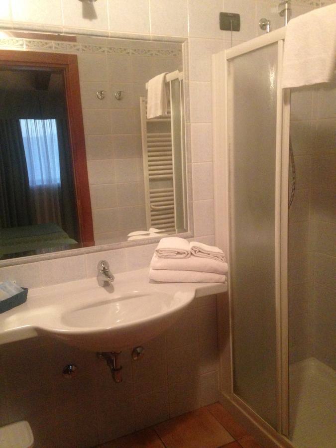 Hotel Conte Luna Bologna Exteriör bild