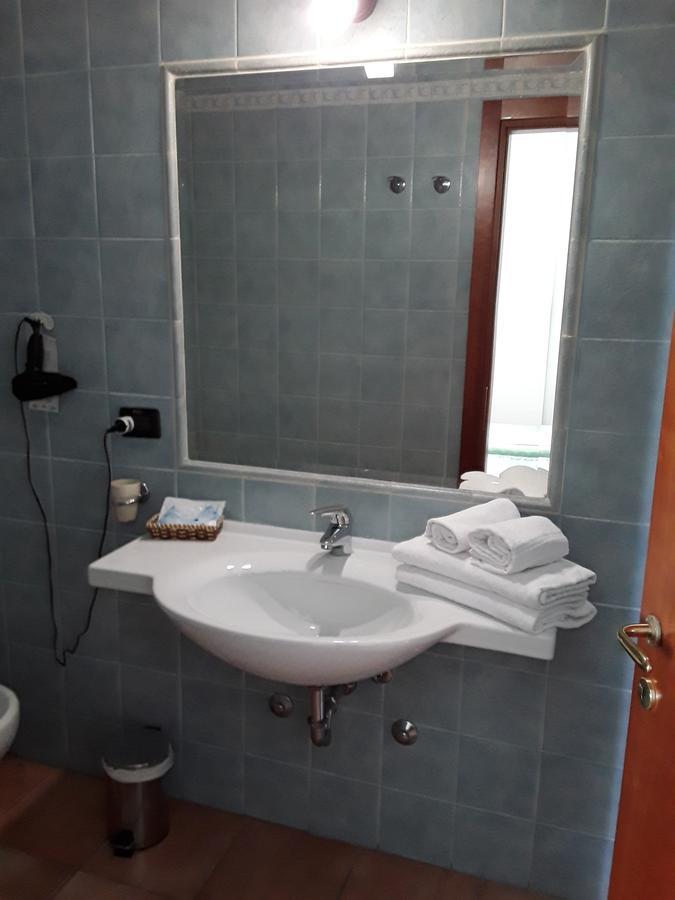 Hotel Conte Luna Bologna Exteriör bild